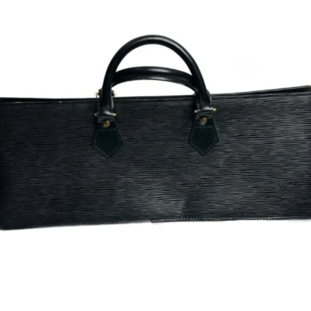 💯 Authentic Louis Vuitton Vintage Black Epi Leather Triangle East/West Purse